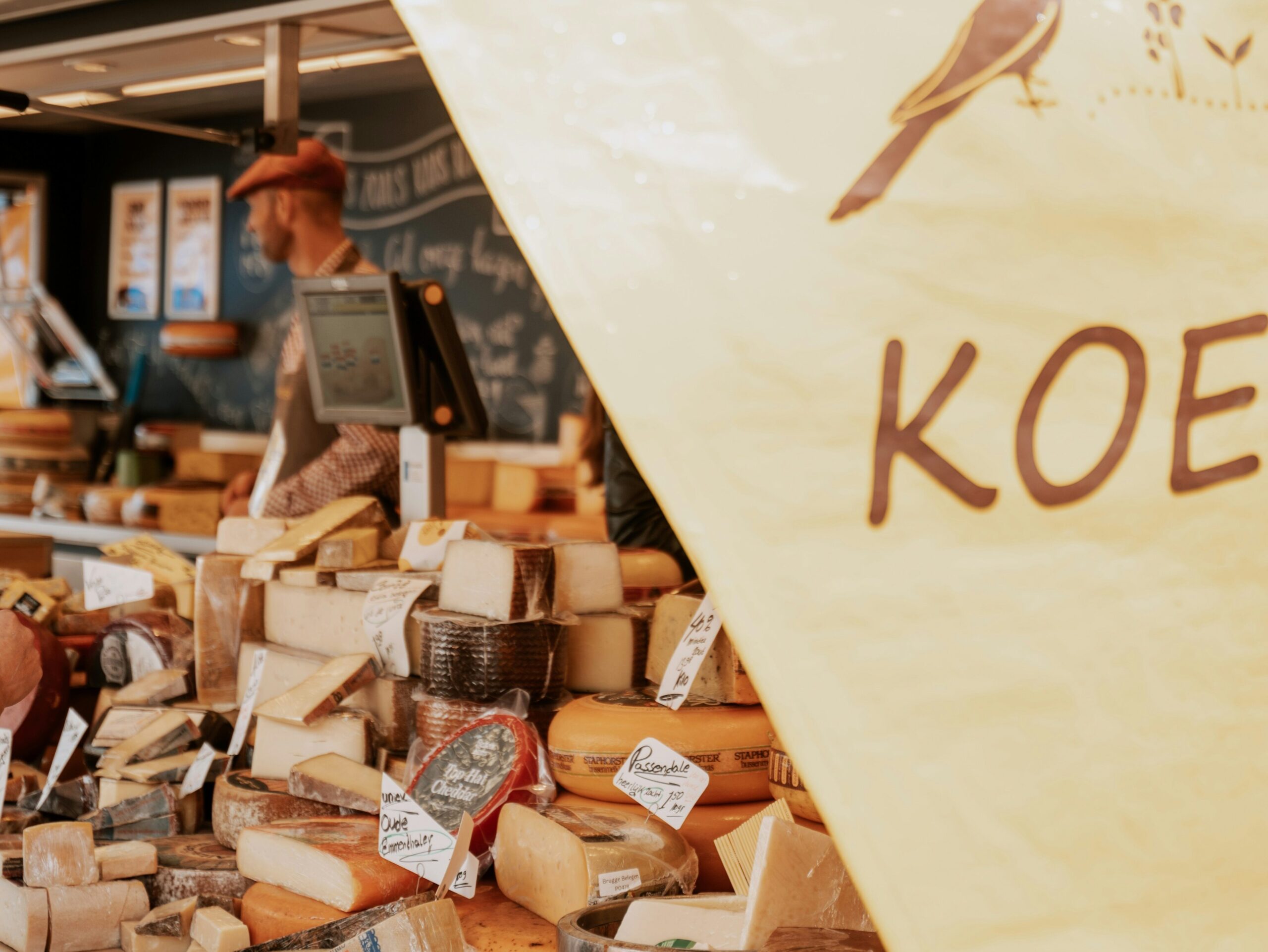 Käse-Tasting in Amsterdam auf dem Markt