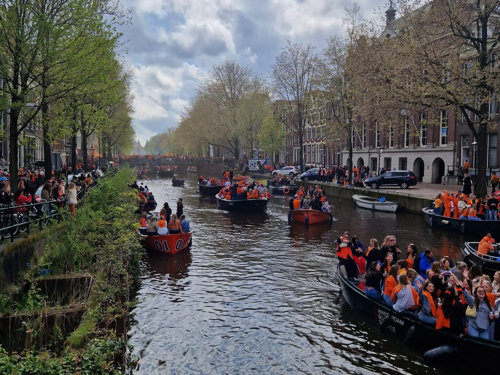 Königstag in Amsterdam: Kingsday 2025 - Amsterdamliebe